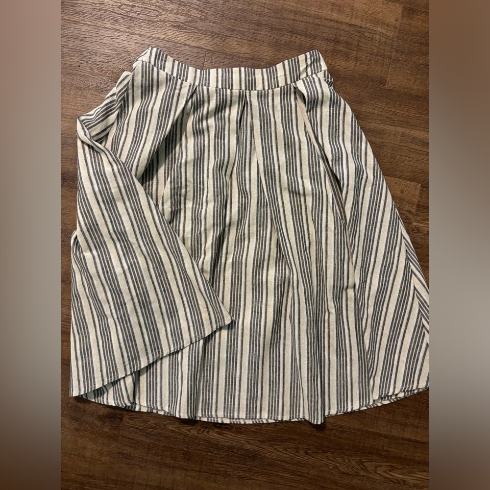 Glamorous striped skirt
